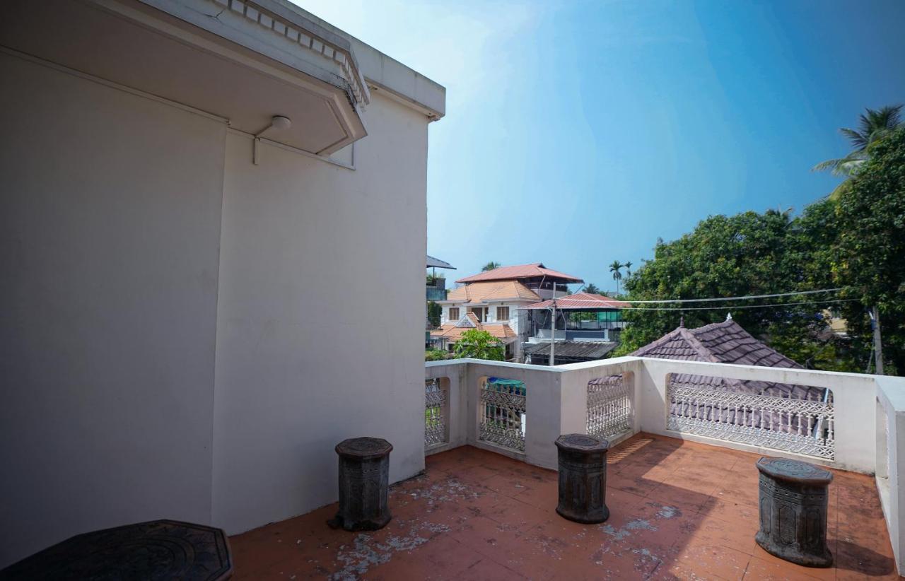 Adams Cottage Kochi Exterior foto