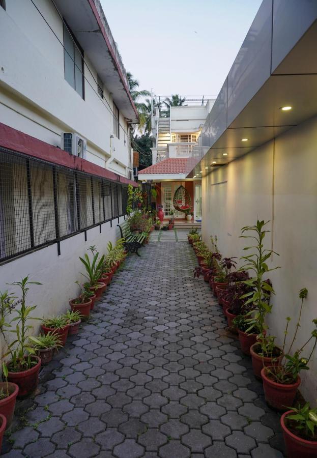 Adams Cottage Kochi Exterior foto